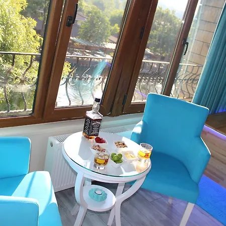 Myway Hotel *