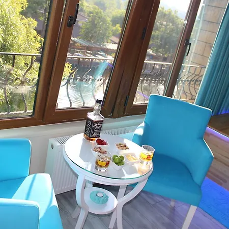Myway Hotel *