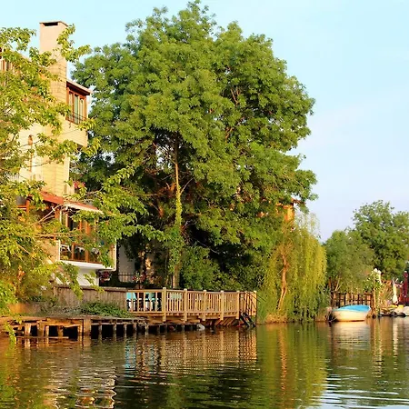 Myway Szálloda Ağva